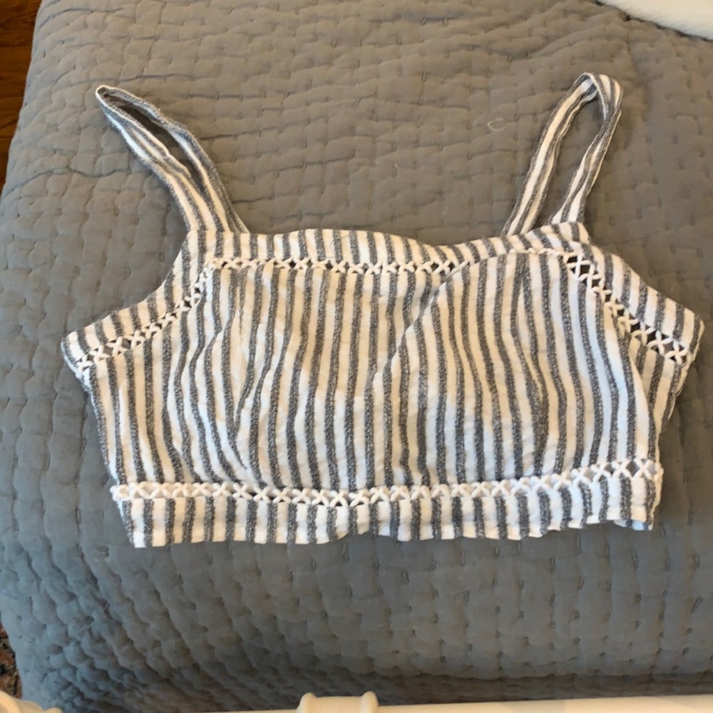 American Eagle Crop Top
